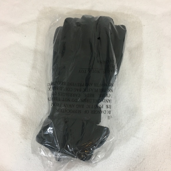 Goodfellow Black Pig Leather and Polyester Gloves - Picture 6 of 15